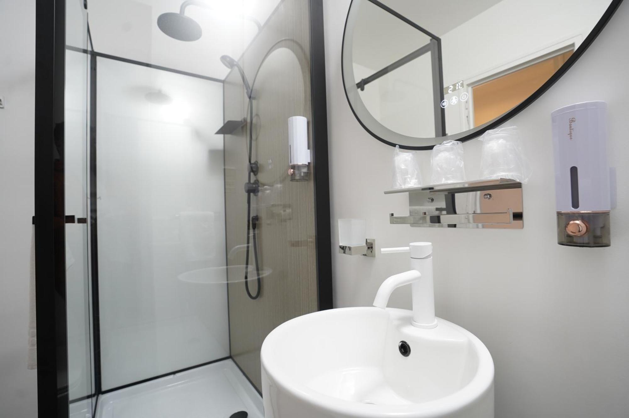 Anais Hotel Bourges Nord Saint-Doulchard Buitenkant foto