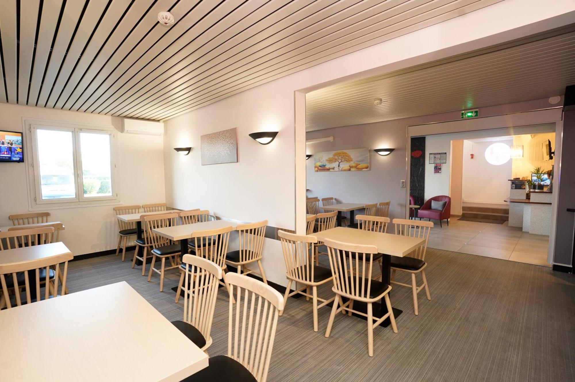 Anais Hotel Bourges Nord Saint-Doulchard Buitenkant foto