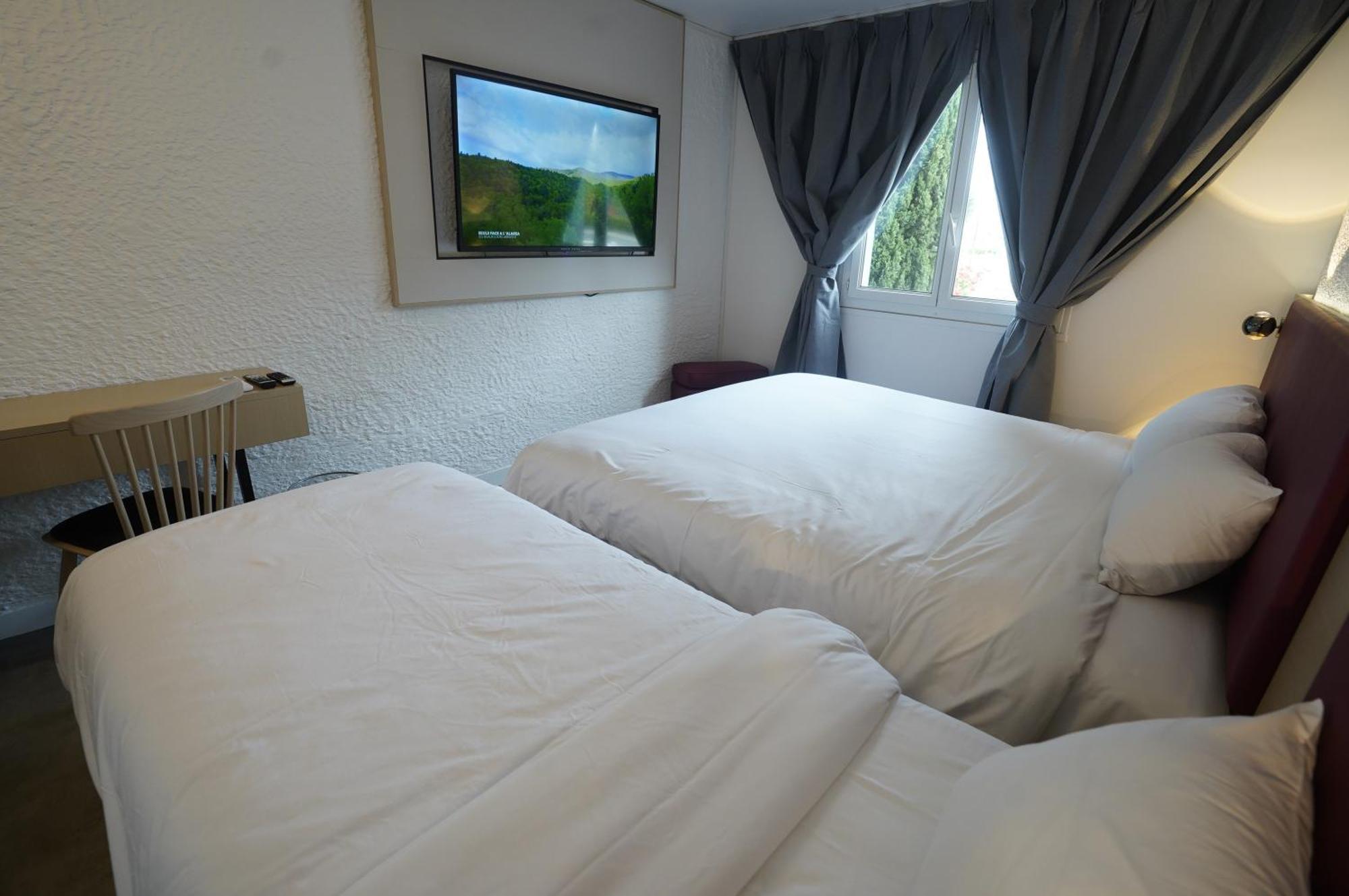 Anais Hotel Bourges Nord Saint-Doulchard Buitenkant foto
