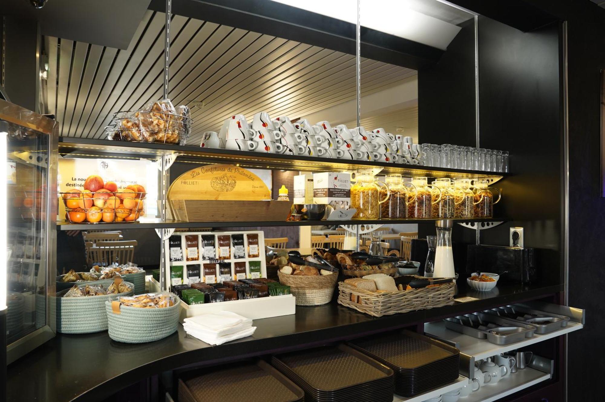 Anais Hotel Bourges Nord Saint-Doulchard Buitenkant foto