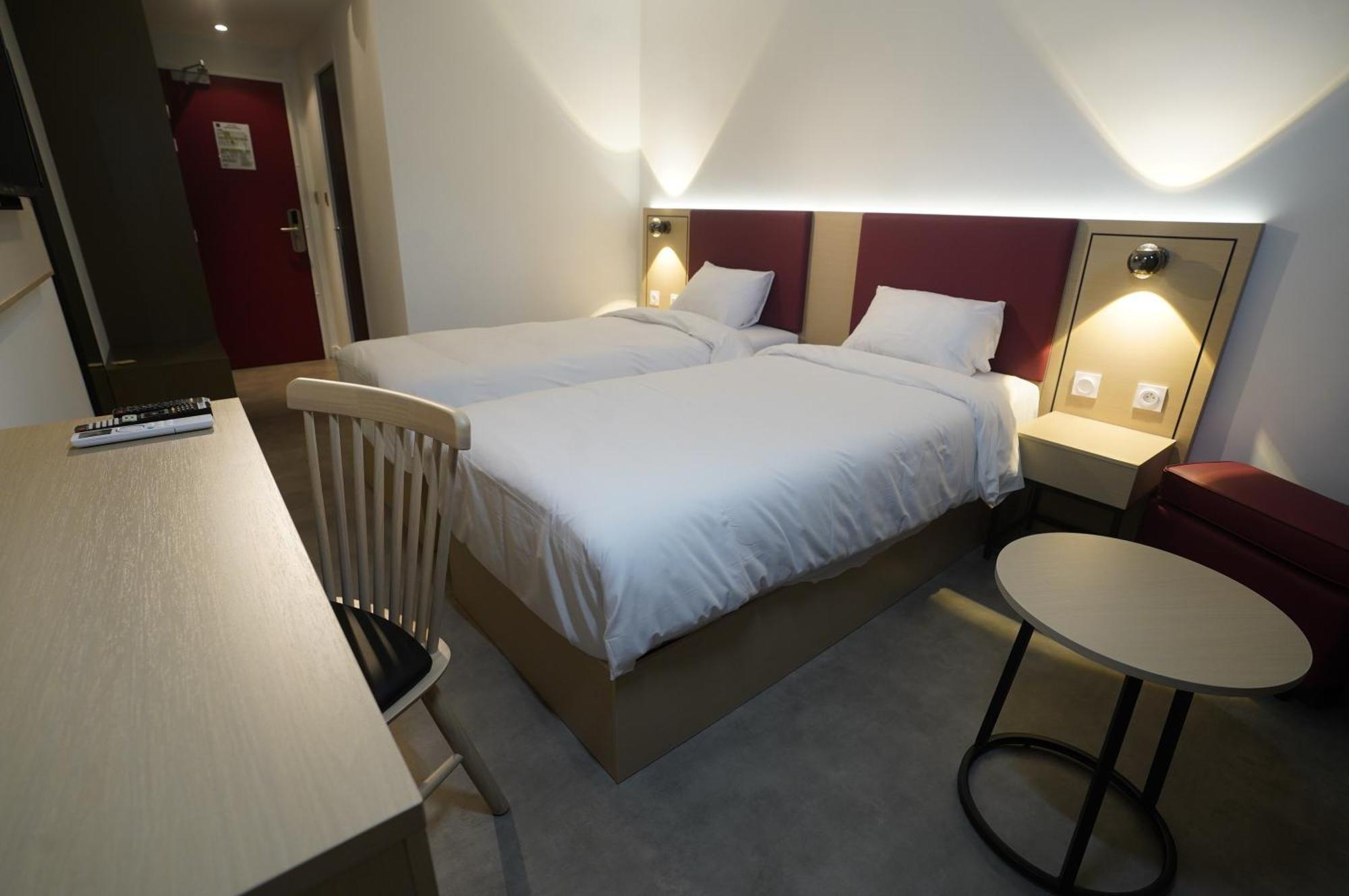 Anais Hotel Bourges Nord Saint-Doulchard Buitenkant foto