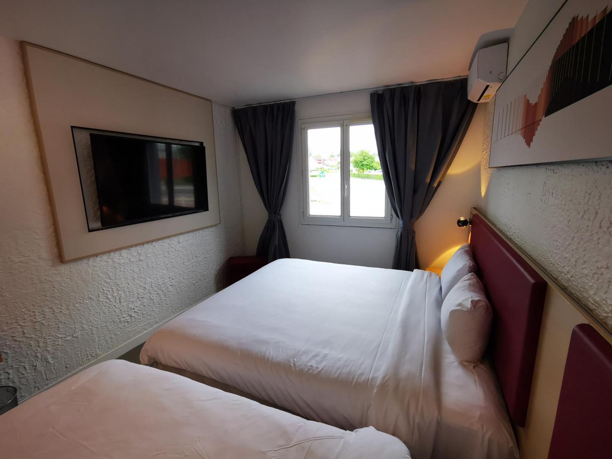 Anais Hotel Bourges Nord Saint-Doulchard Buitenkant foto