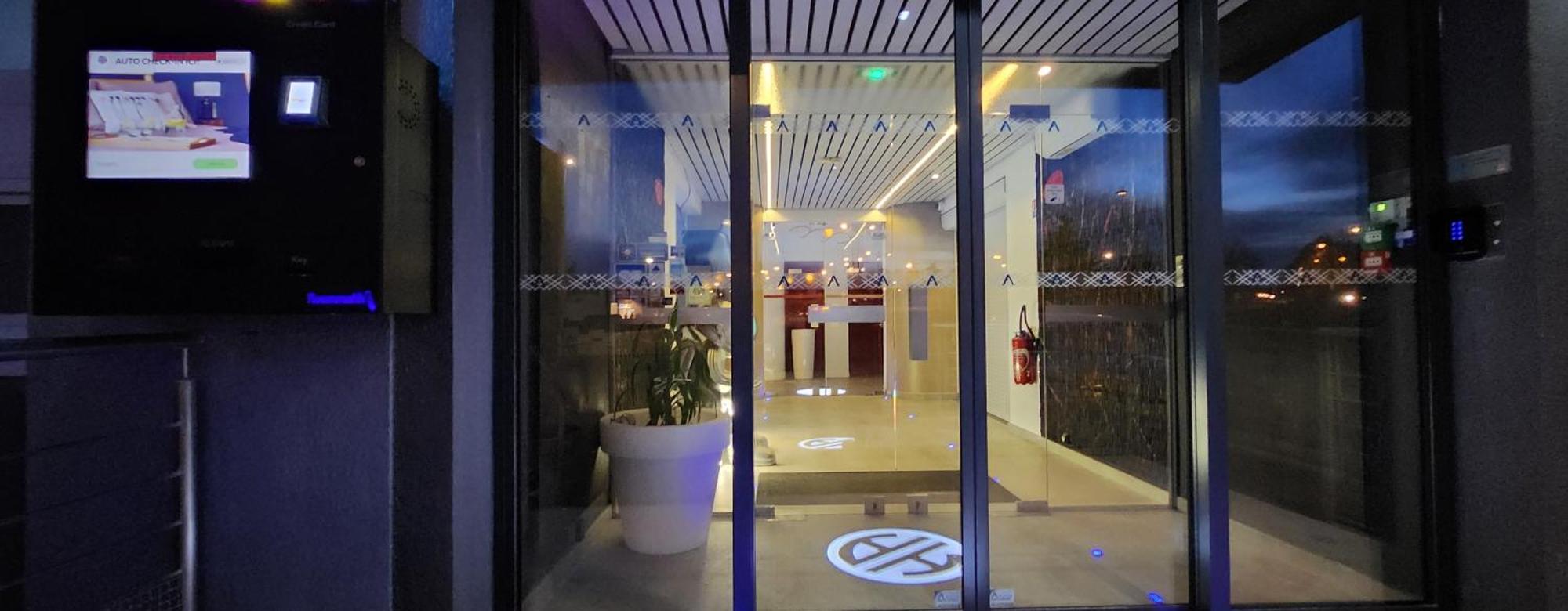 Anais Hotel Bourges Nord Saint-Doulchard Buitenkant foto